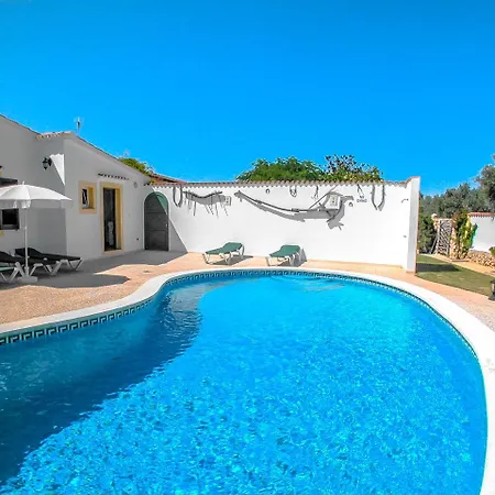 빌라 Sleeps 6 Pool Wifi *