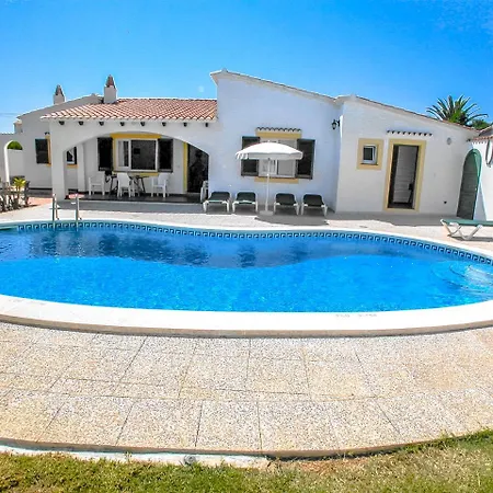 Sleeps 6 Pool Wifi 빌라